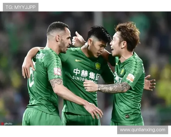 马丁惊险夺冠引发冠军悬念杜卡迪车队内战愈演愈烈